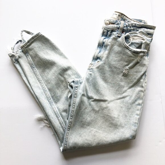 ABERCROMBIE The Mom High Rise Curve Love Light Wash Jeans Womens 26 Long - Picture 2 of 9